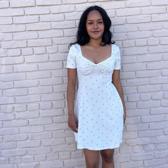 Brandy Melville Dresses | H&M Boho White Mini Dress | Color: White | Size: M | Jordanmatranga's Closet
